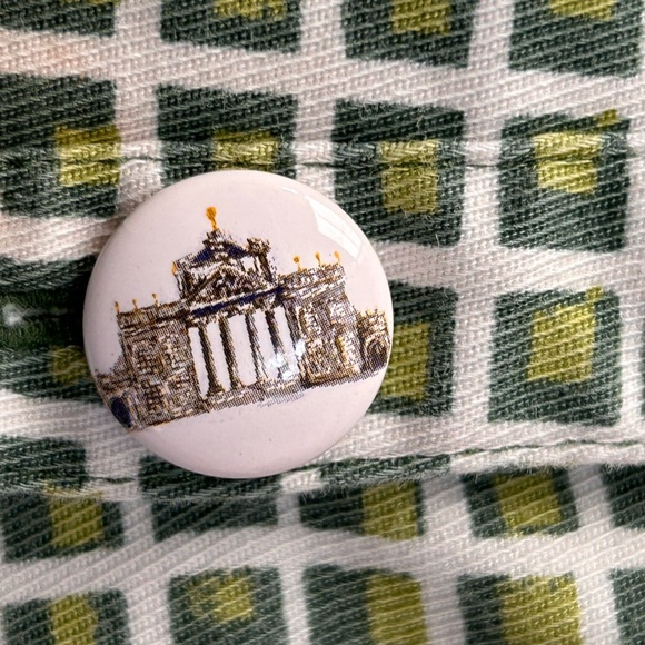 Tory Burch Marlene Faux-Wrap Textured Skort, size 2 - Picture 9 of 13